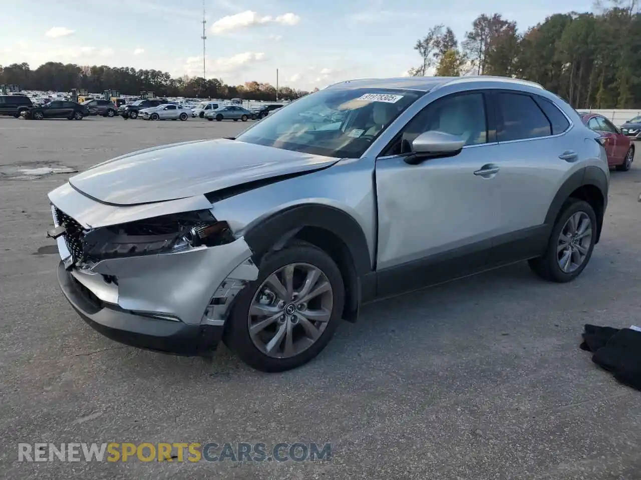 1 Photograph of a damaged car 3MVDMADM2MM214840 MAZDA CX30 2021