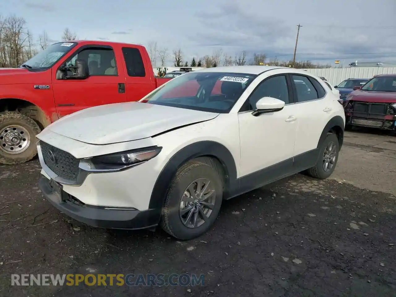 1 Photograph of a damaged car 3MVDMBAL6MM226961 MAZDA CX30 2021