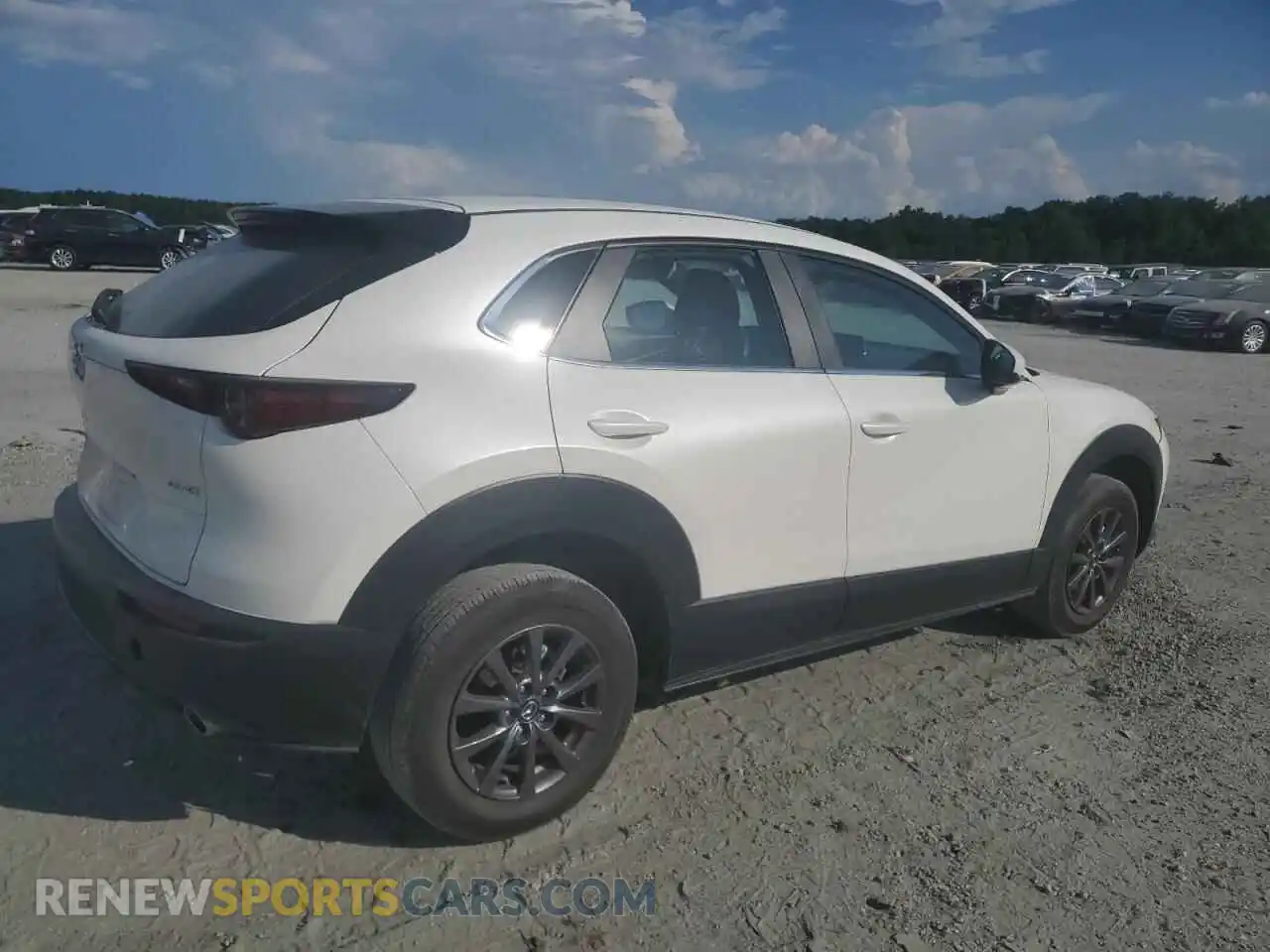 3 Фотография поврежденного автомобиля 3MVDMBAL7MM300968 MAZDA CX30 2021