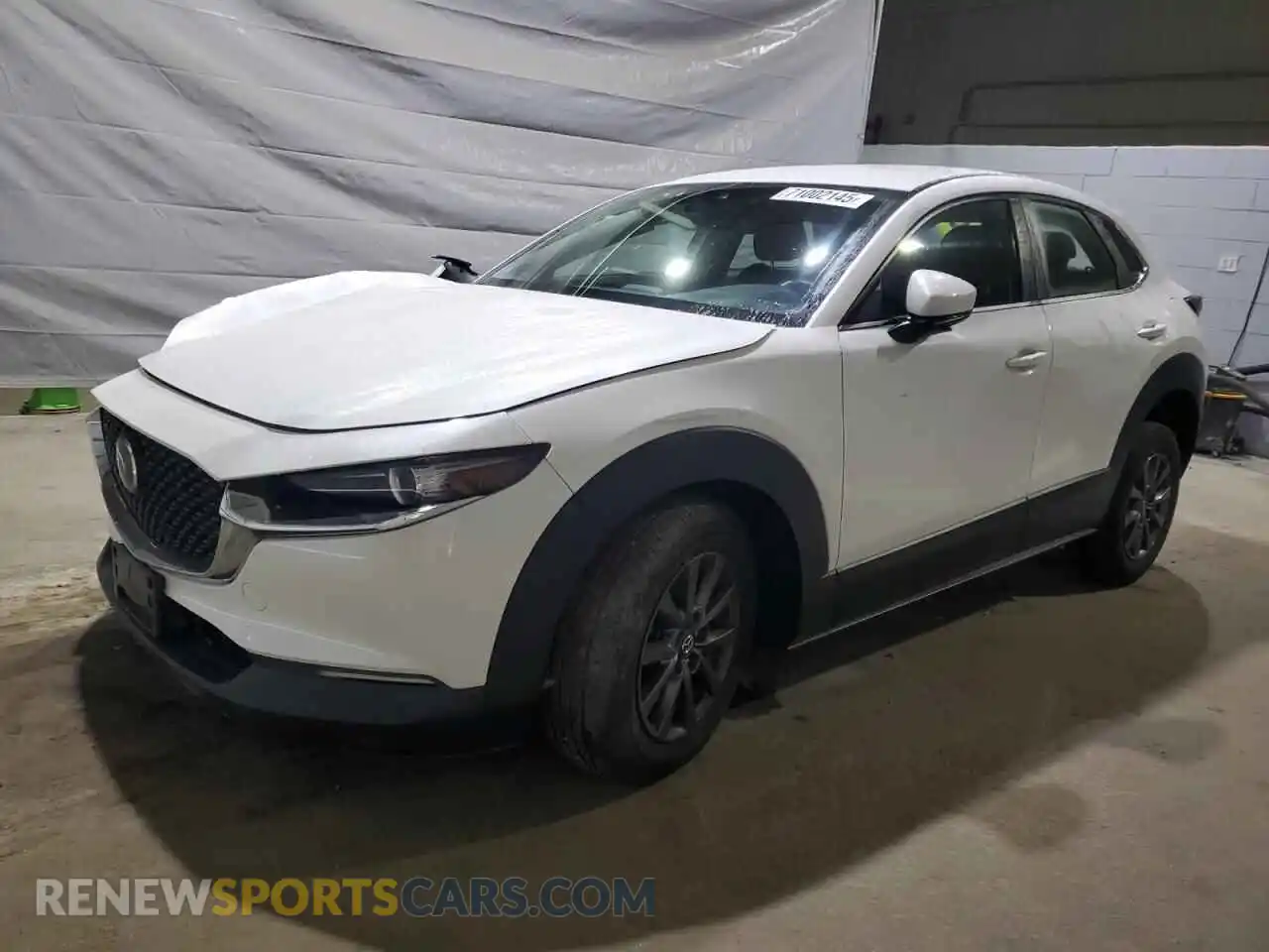 1 Photograph of a damaged car 3MVDMBAL8MM223186 MAZDA CX30 2021