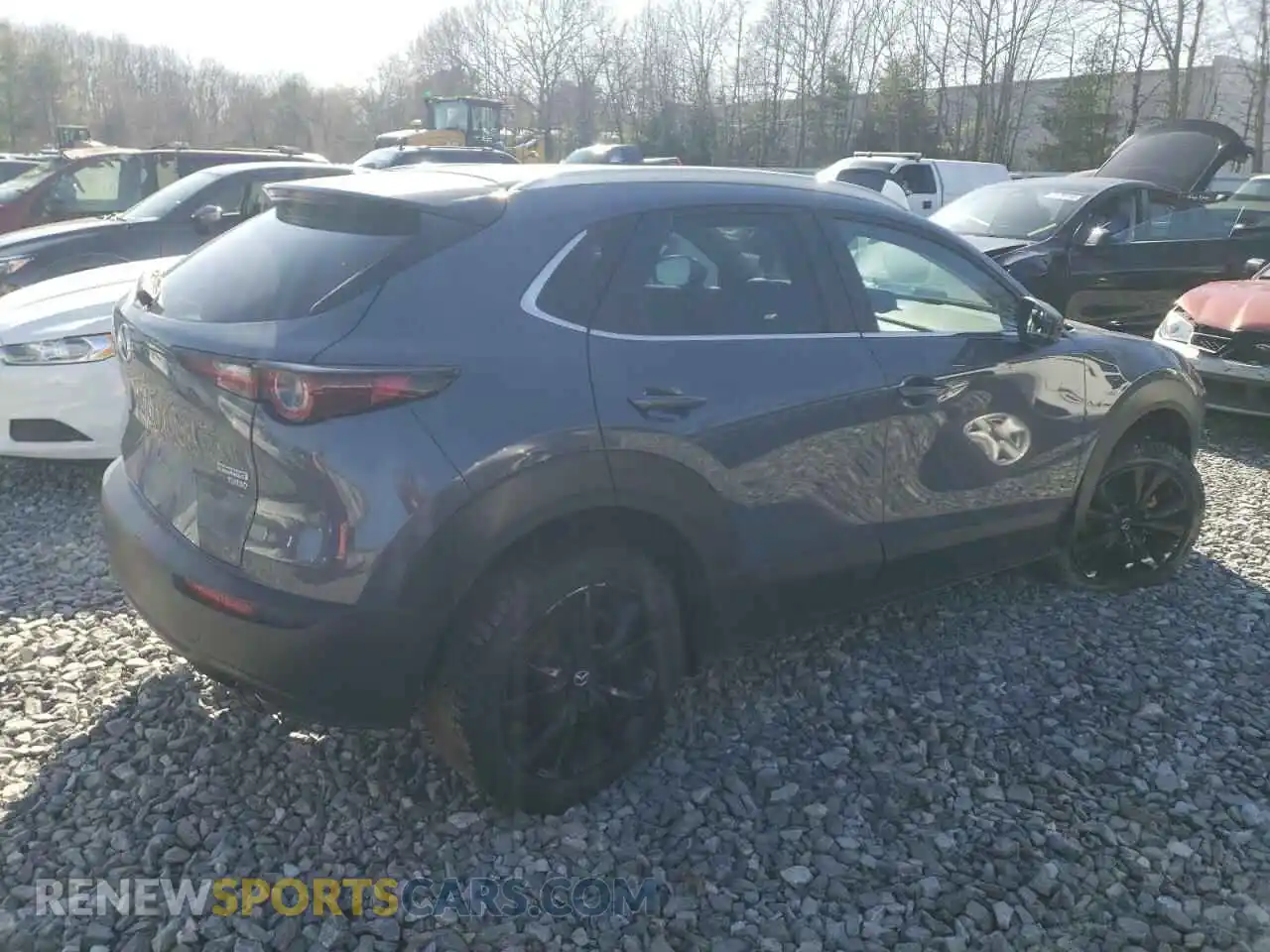 3 Photograph of a damaged car 3MVDMBAY9MM312888 MAZDA CX30 2021