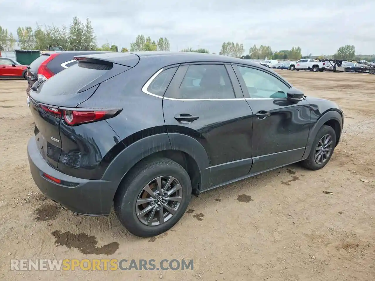 3 Фотография поврежденного автомобиля 3MVDMBB77MM259260 MAZDA CX30 2021