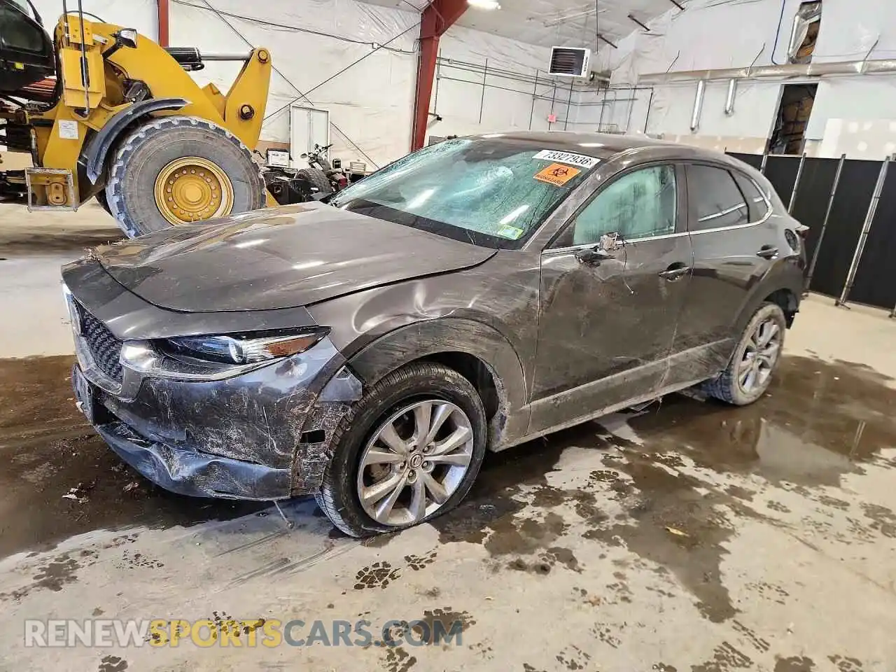 1 Photograph of a damaged car 3MVDMBBL0MM212682 MAZDA CX30 2021