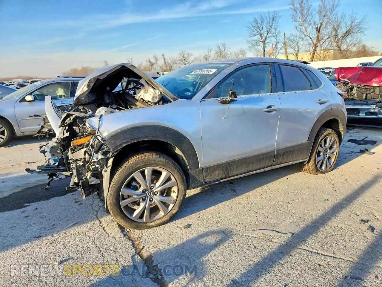 1 Photograph of a damaged car 3MVDMBBL0MM221026 MAZDA CX30 2021