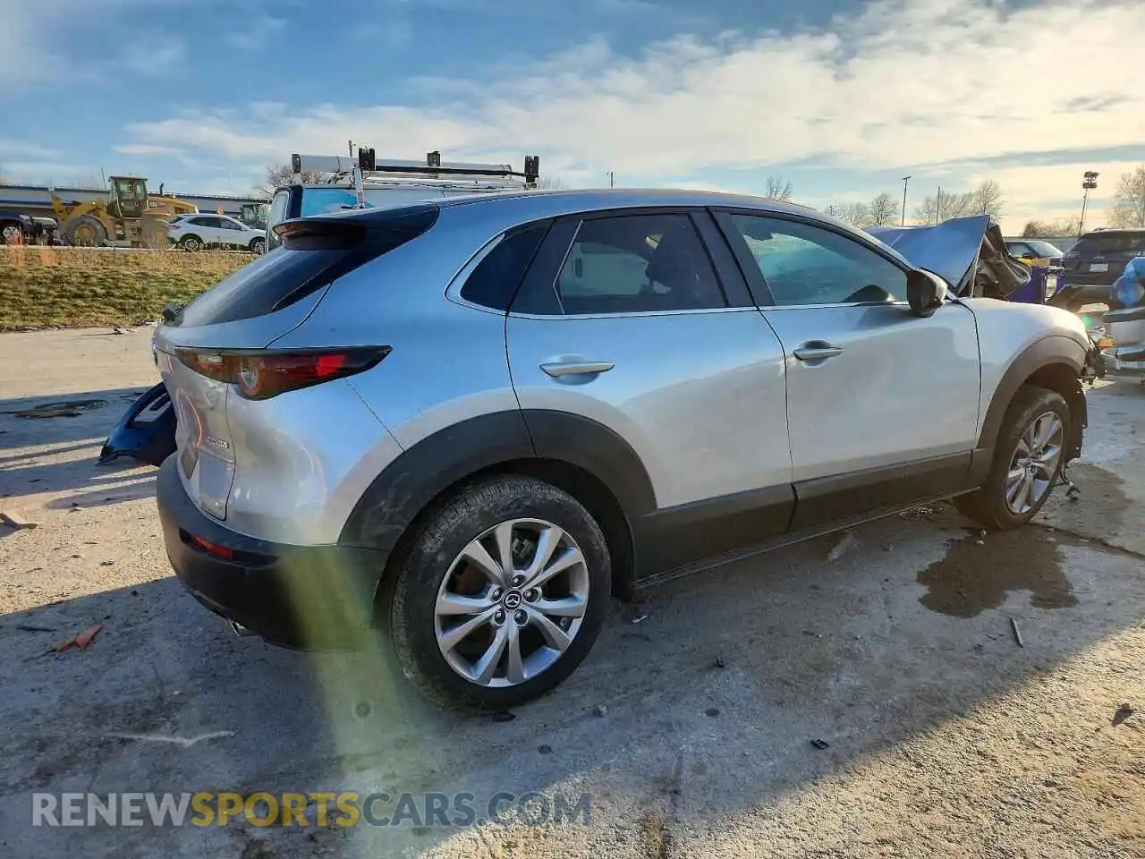 3 Photograph of a damaged car 3MVDMBBL0MM221026 MAZDA CX30 2021