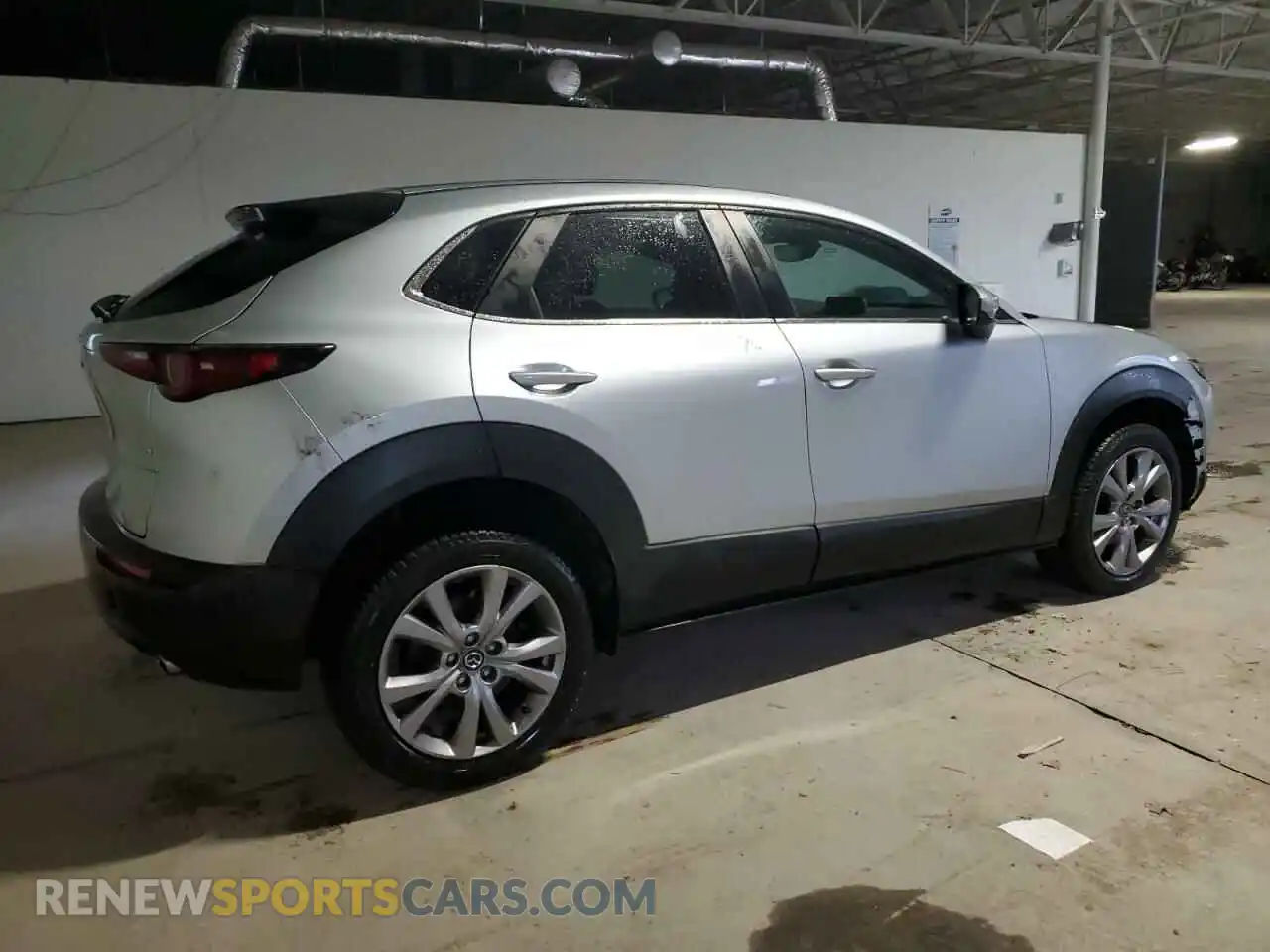 3 Photograph of a damaged car 3MVDMBBL0MM235251 MAZDA CX30 2021