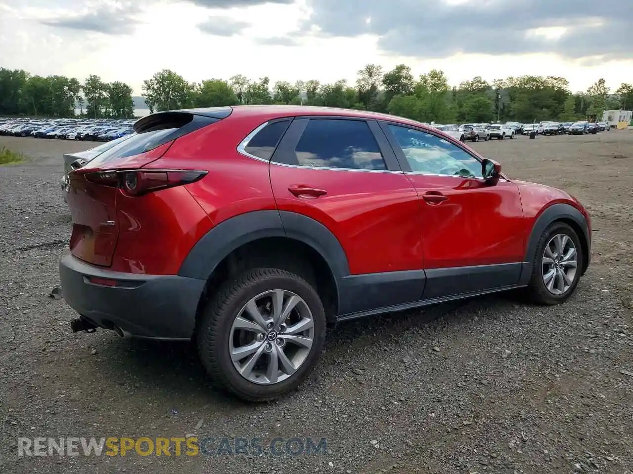 3 Photograph of a damaged car 3MVDMBBL0MM248596 MAZDA CX30 2021