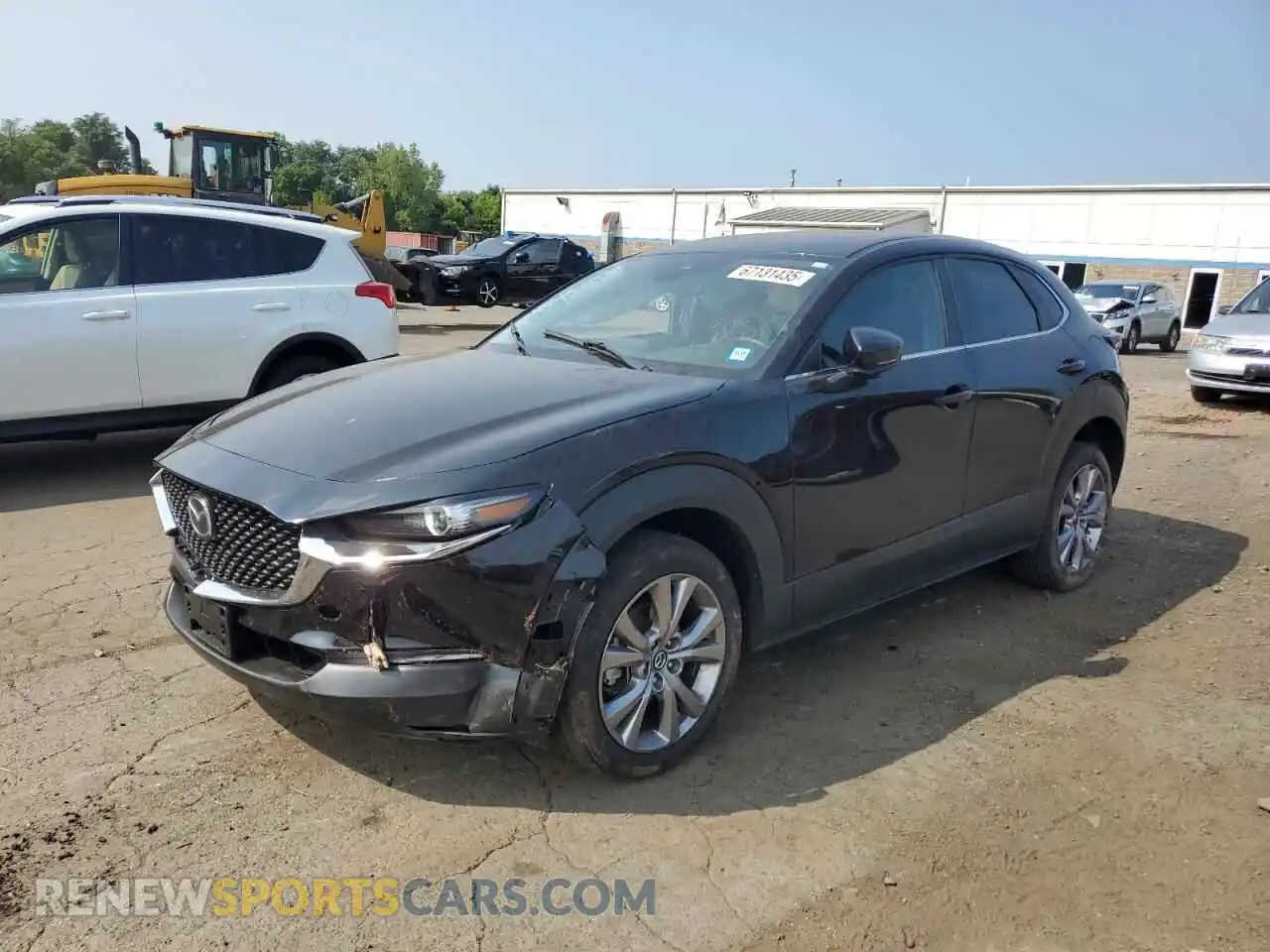 1 Photograph of a damaged car 3MVDMBBL0MM261204 MAZDA CX30 2021