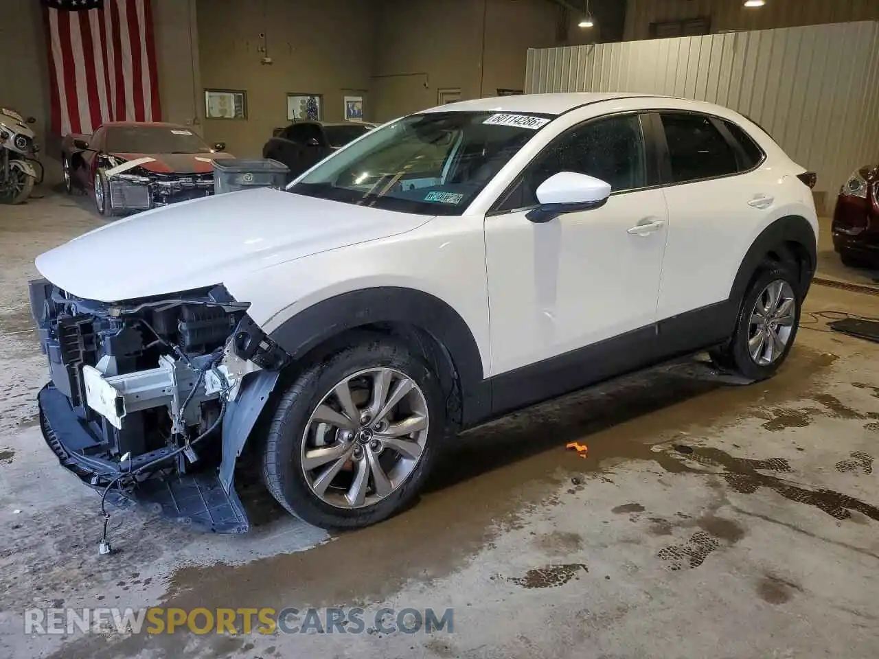 1 Photograph of a damaged car 3MVDMBBL2MM210772 MAZDA CX30 2021