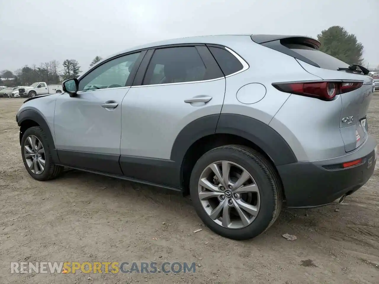 2 Photograph of a damaged car 3MVDMBBL2MM312508 MAZDA CX30 2021