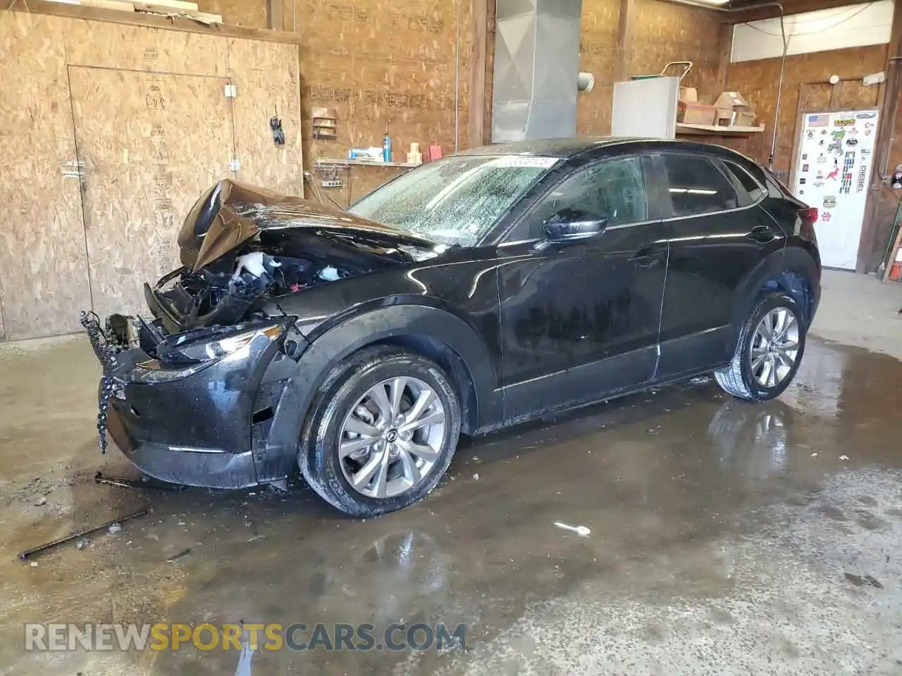 1 Photograph of a damaged car 3MVDMBBL4MM261447 MAZDA CX30 2021