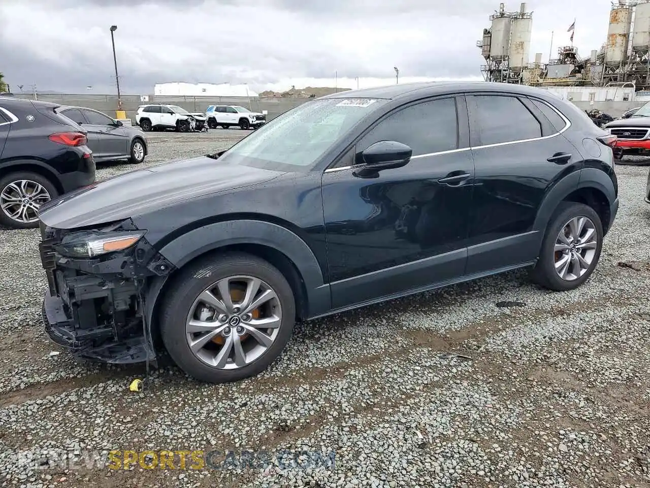 1 Photograph of a damaged car 3MVDMBBL6MM313757 MAZDA CX30 2021