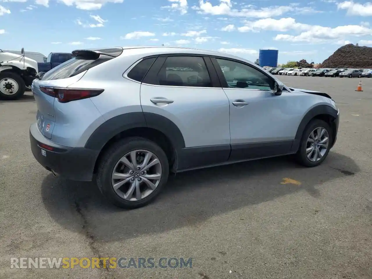 3 Фотография поврежденного автомобиля 3MVDMBBL8MM228760 MAZDA CX30 2021