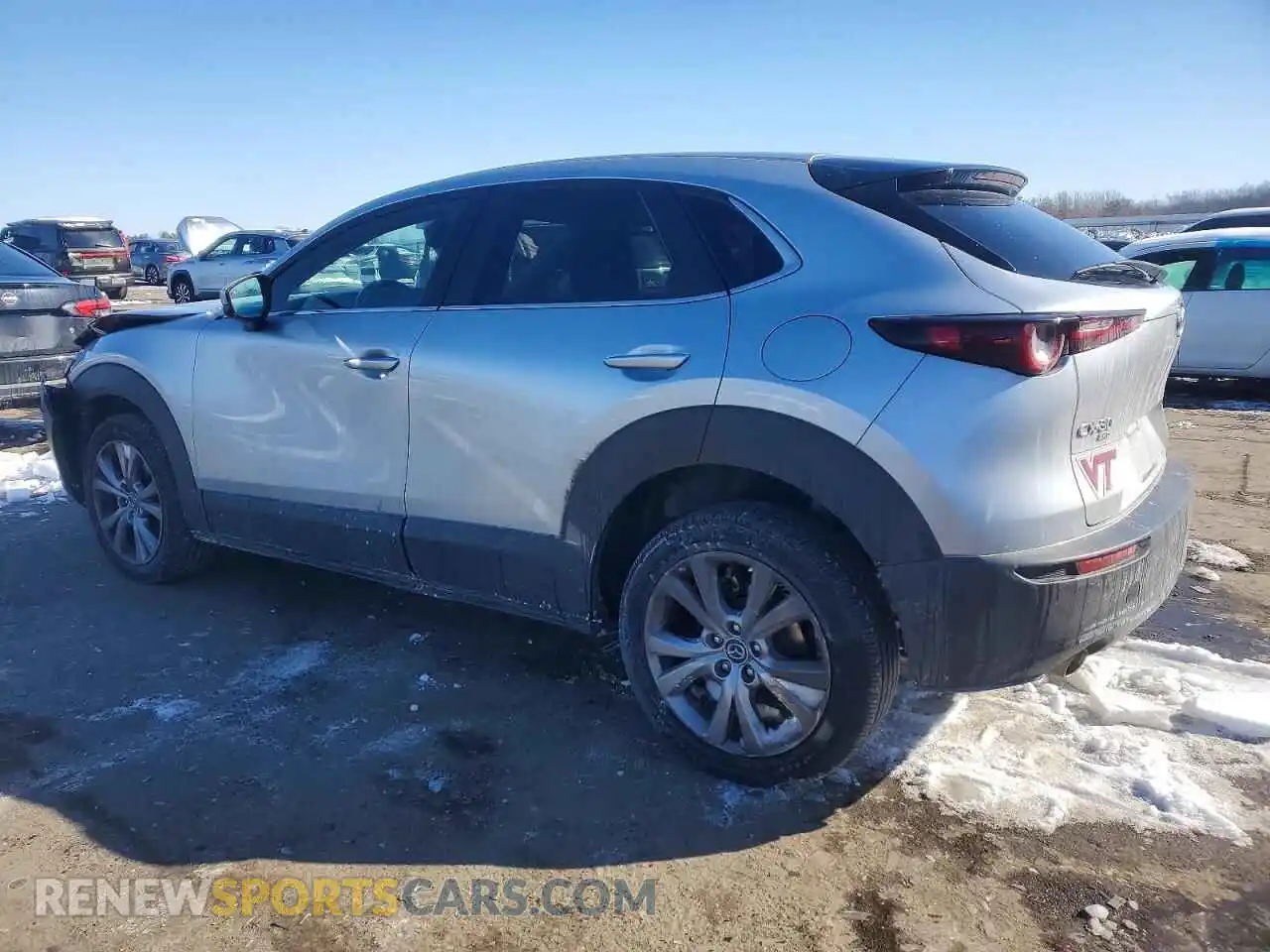 2 Photograph of a damaged car 3MVDMBBL8MM231898 MAZDA CX30 2021