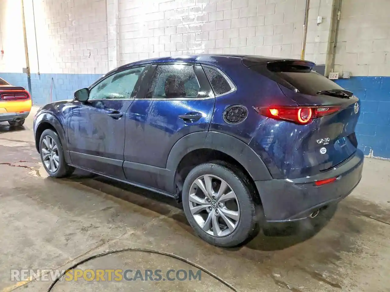 2 Photograph of a damaged car 3MVDMBBLXMM232244 MAZDA CX30 2021
