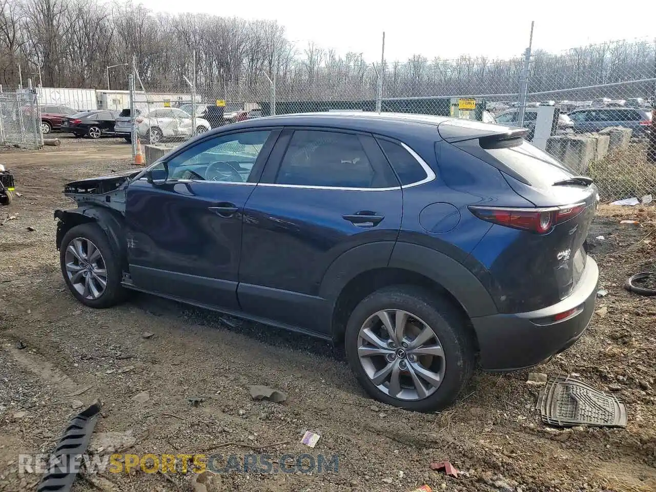 2 Photograph of a damaged car 3MVDMBBLXMM249111 MAZDA CX30 2021