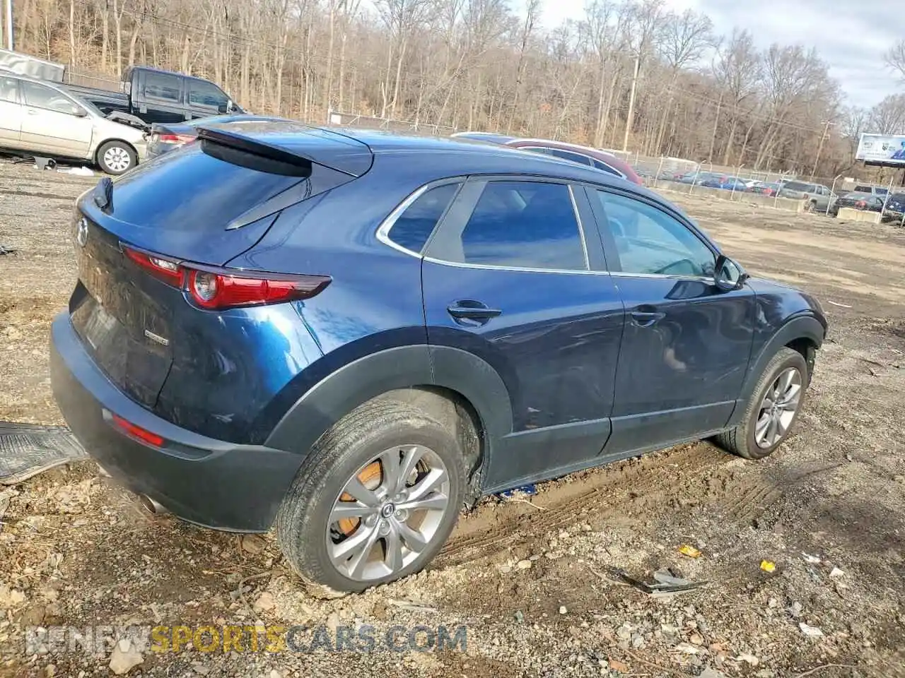 3 Photograph of a damaged car 3MVDMBBLXMM249111 MAZDA CX30 2021