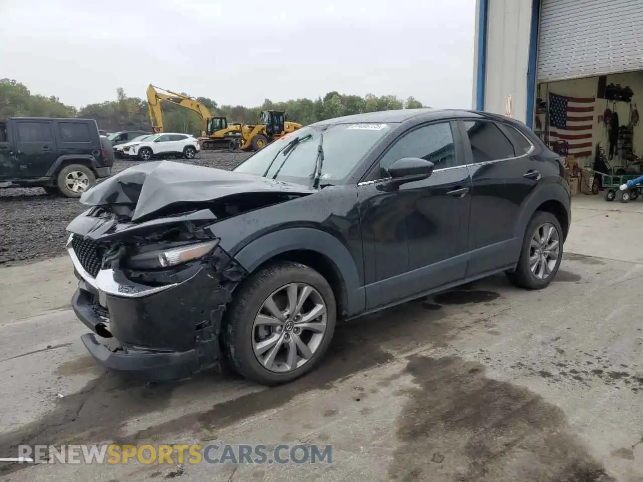 1 Photograph of a damaged car 3MVDMBBLXMM305693 MAZDA CX30 2021