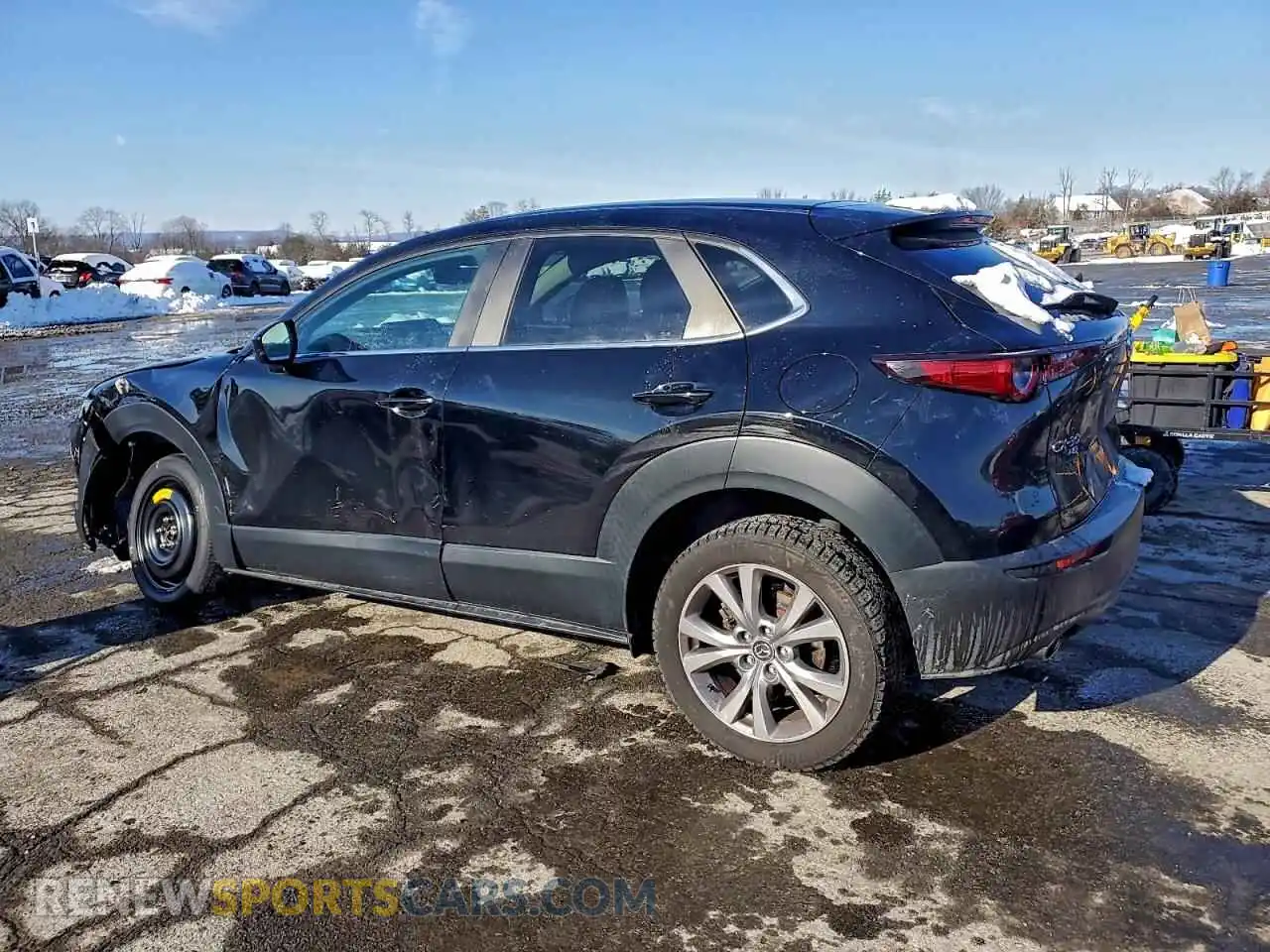 2 Photograph of a damaged car 3MVDMBCL0MM201552 MAZDA CX30 2021