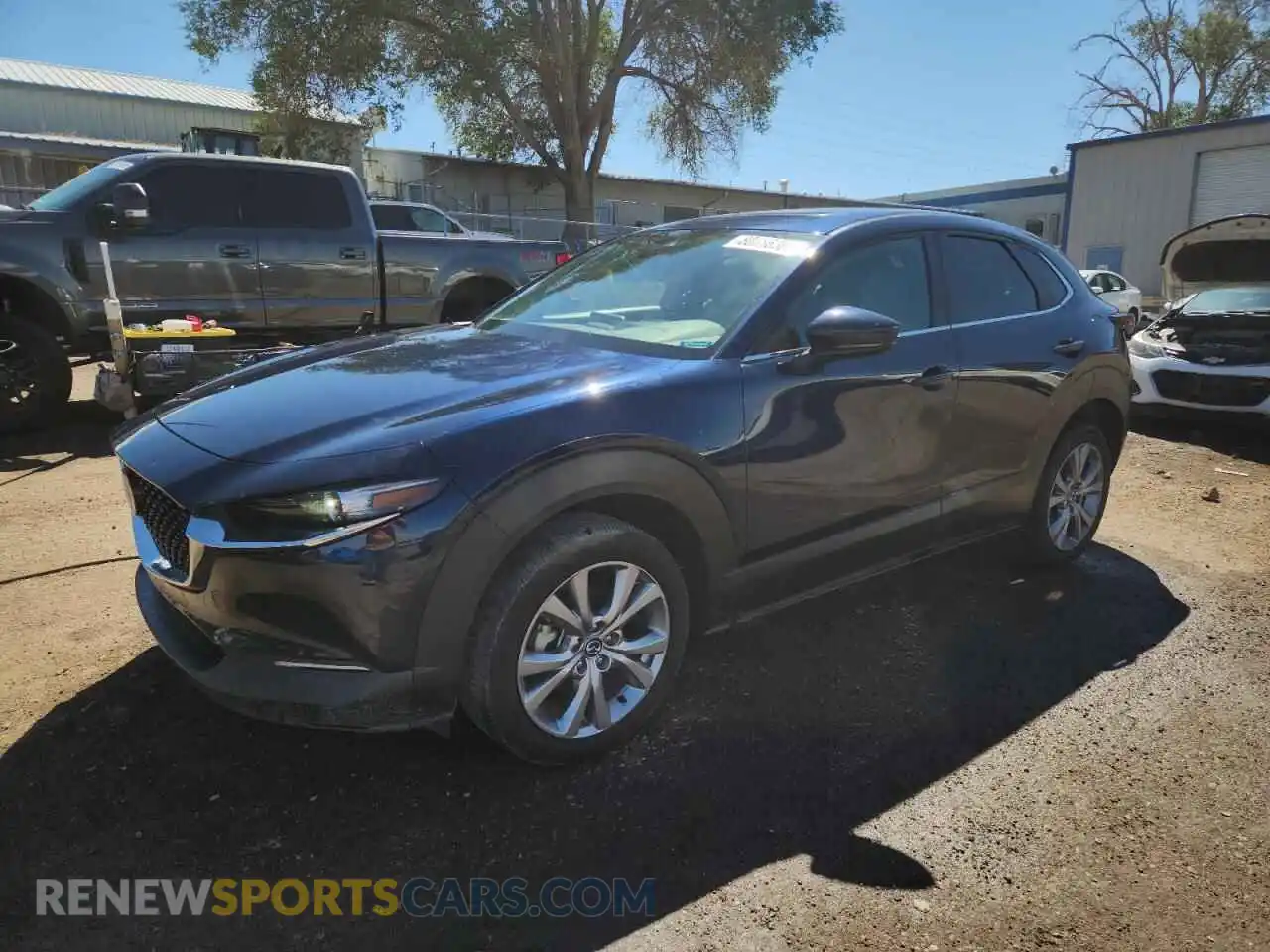 1 Photograph of a damaged car 3MVDMBCL5MM231212 MAZDA CX30 2021
