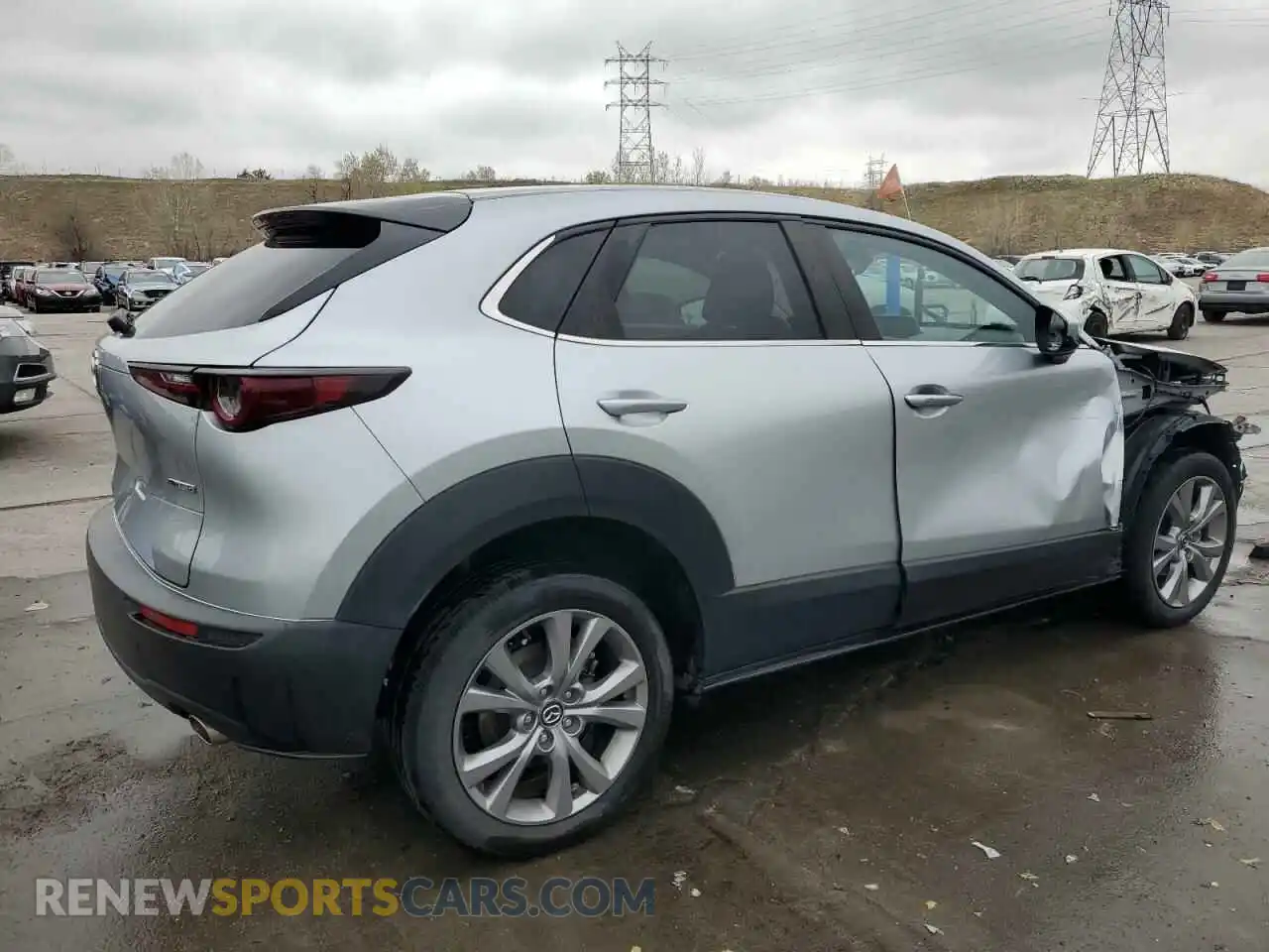 3 Photograph of a damaged car 3MVDMBCL5MM248575 MAZDA CX30 2021