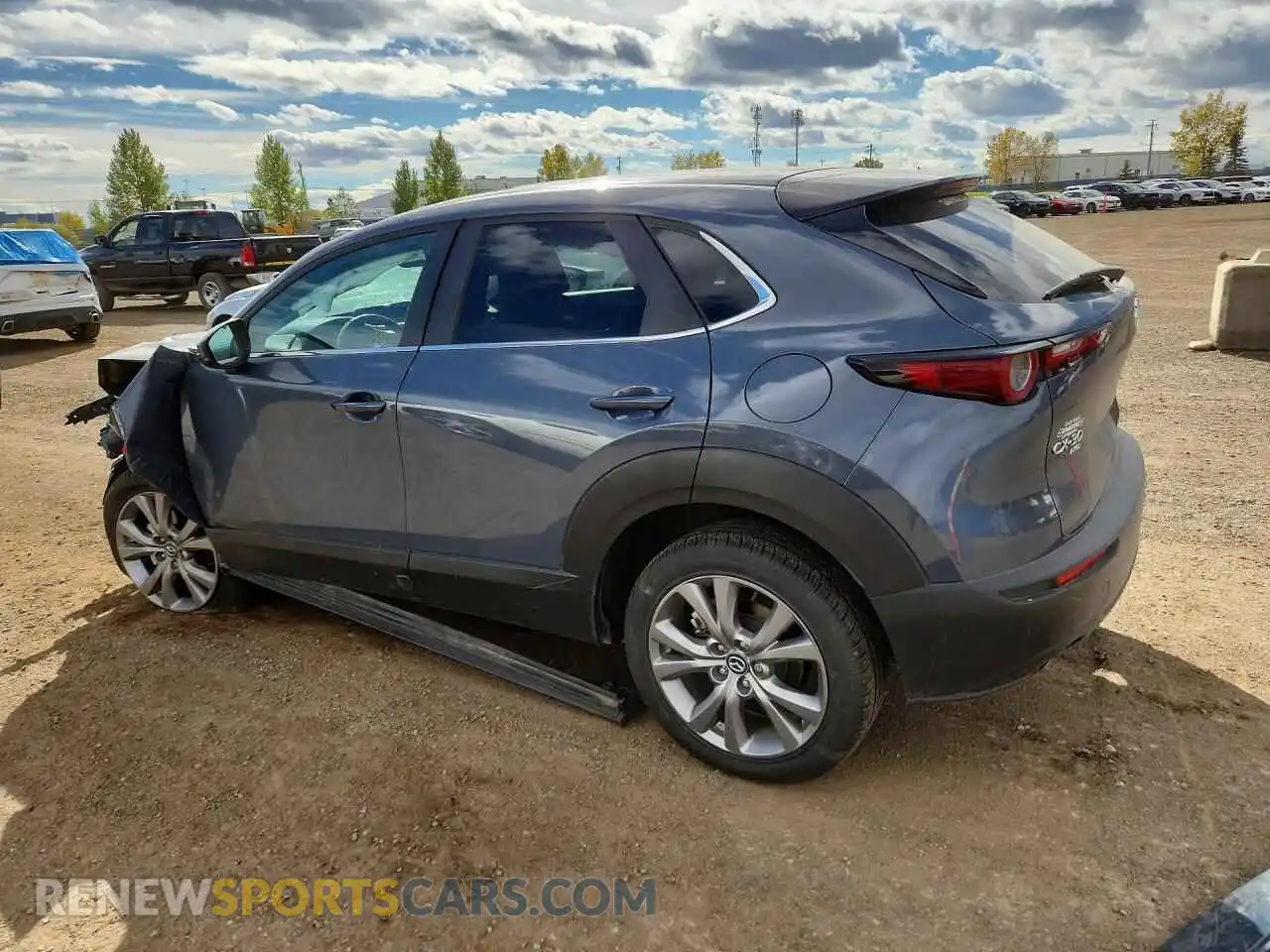 2 Photograph of a damaged car 3MVDMBCL5MM250049 MAZDA CX30 2021