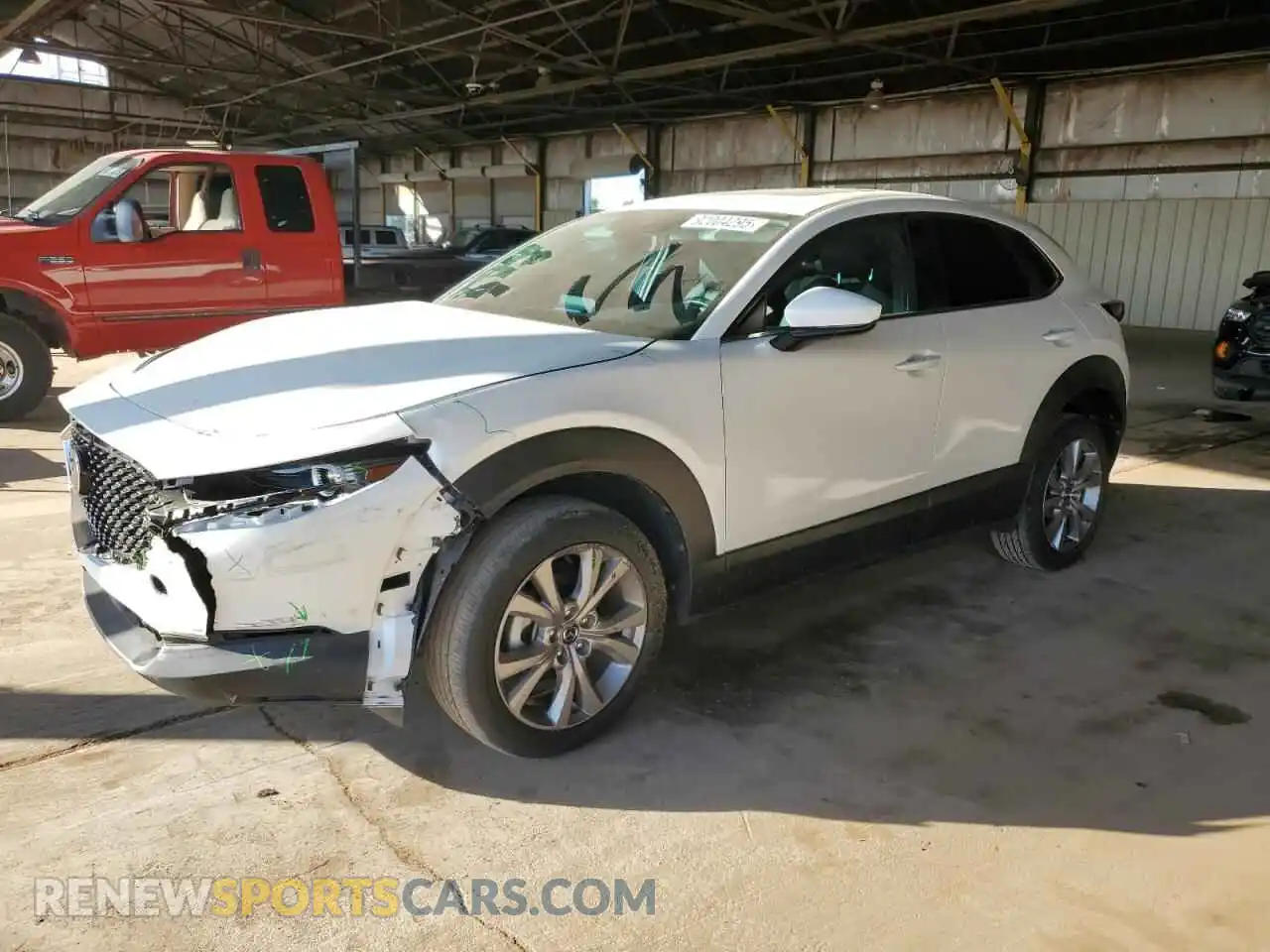 1 Photograph of a damaged car 3MVDMBCL5MM270639 MAZDA CX30 2021