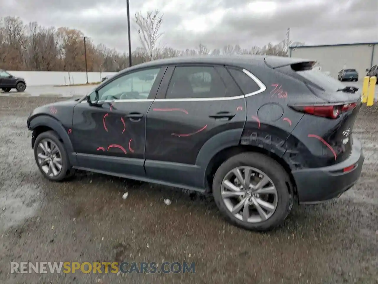 2 Photograph of a damaged car 3MVDMBCL7MM268343 MAZDA CX30 2021