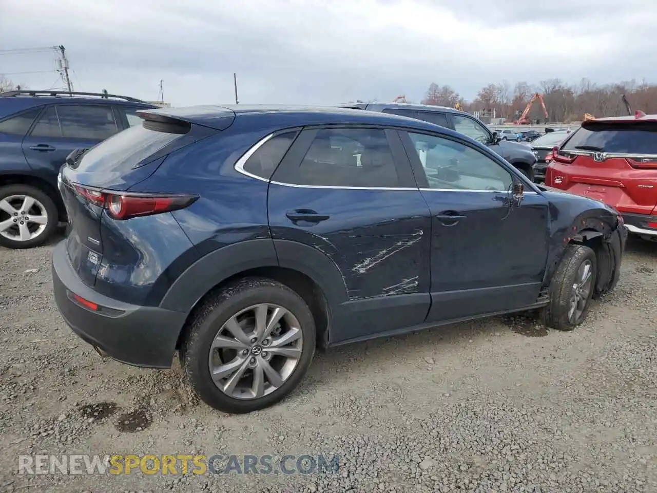 3 Photograph of a damaged car 3MVDMBCLXMM263654 MAZDA CX30 2021