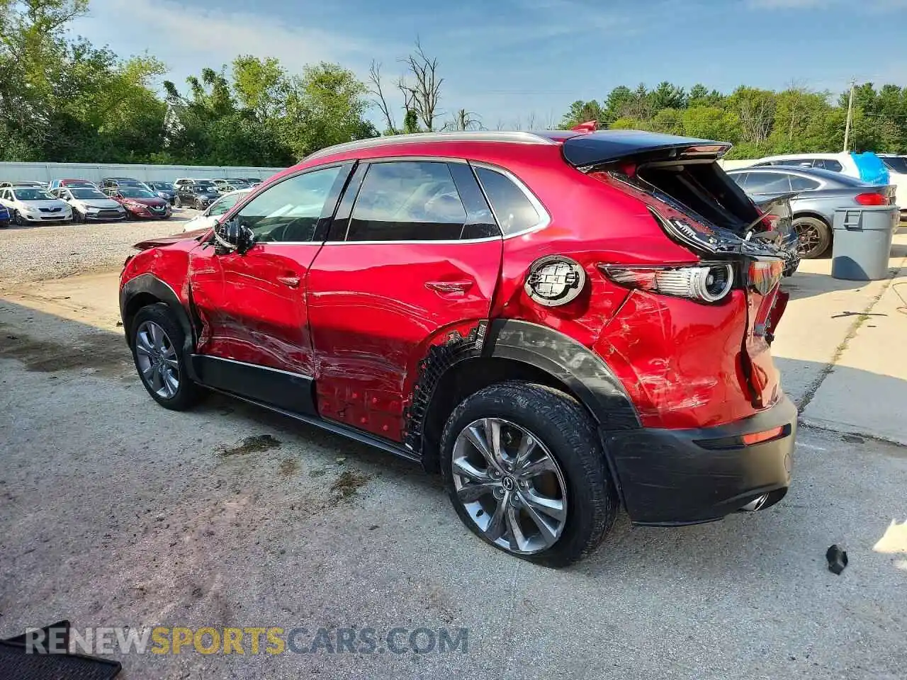 2 Фотография поврежденного автомобиля 3MVDMBDL1MM203034 MAZDA CX30 2021