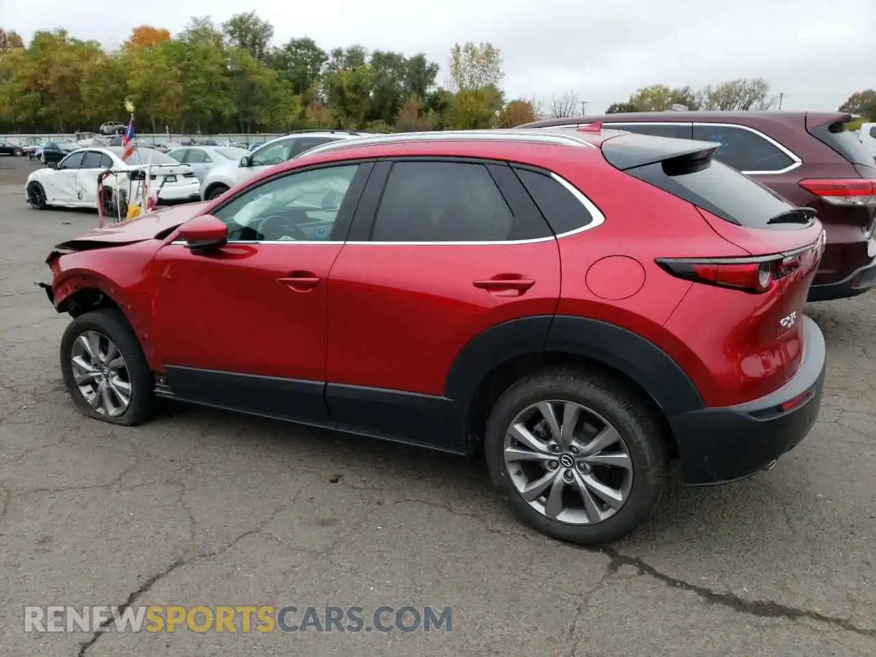 2 Photograph of a damaged car 3MVDMBDL1MM265999 MAZDA CX30 2021