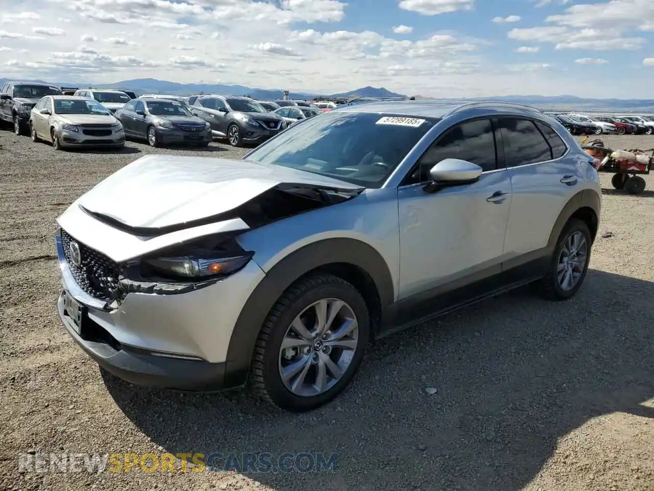 1 Photograph of a damaged car 3MVDMBDL2MM258334 MAZDA CX30 2021