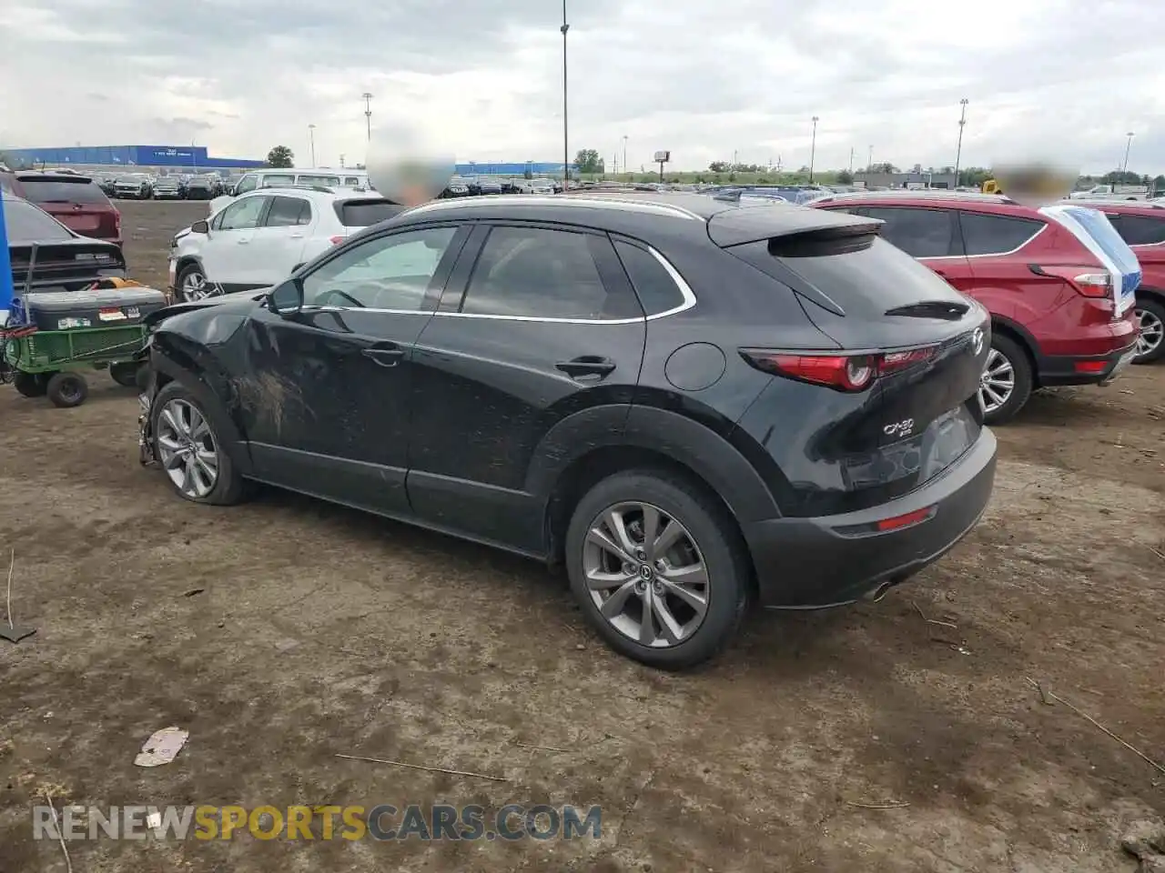 2 Photograph of a damaged car 3MVDMBDL3MM206100 MAZDA CX30 2021