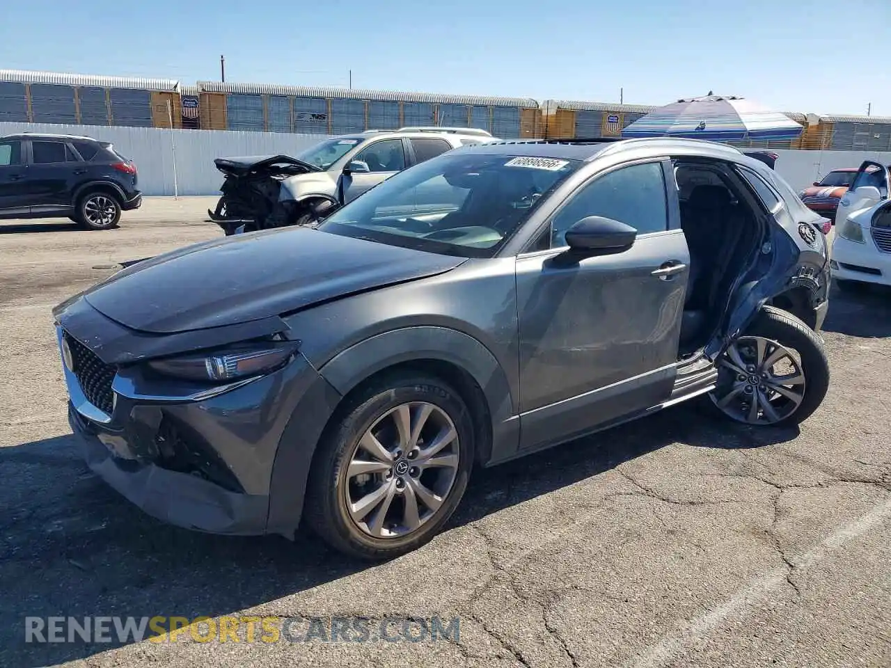 1 Photograph of a damaged car 3MVDMBDL6MM315571 MAZDA CX30 2021