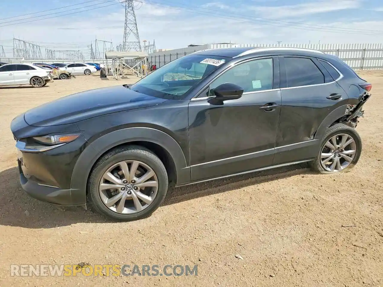 2 Photograph of a damaged car 3MVDMBDL8MM318181 MAZDA CX30 2021