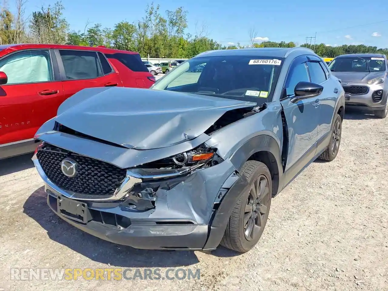 1 Photograph of a damaged car 3MVDMBDY2MM303879 MAZDA CX30 2021