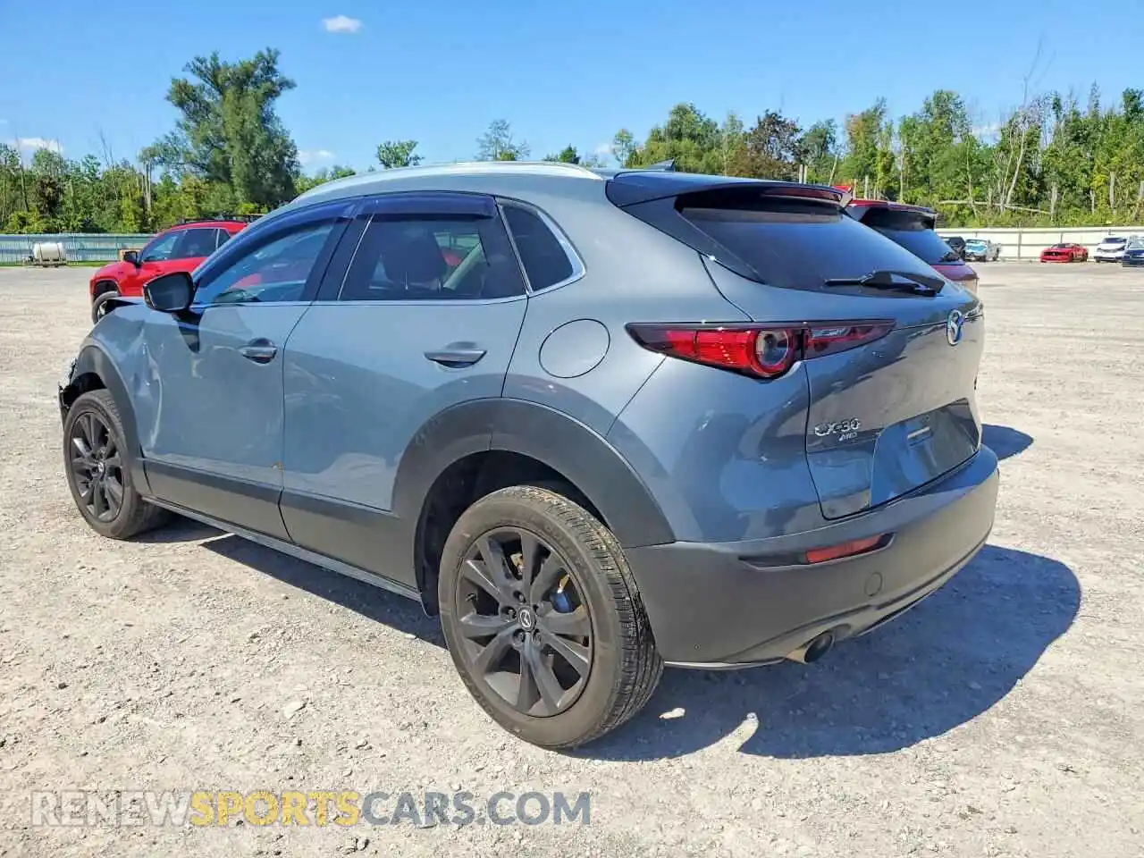 2 Photograph of a damaged car 3MVDMBDY2MM303879 MAZDA CX30 2021