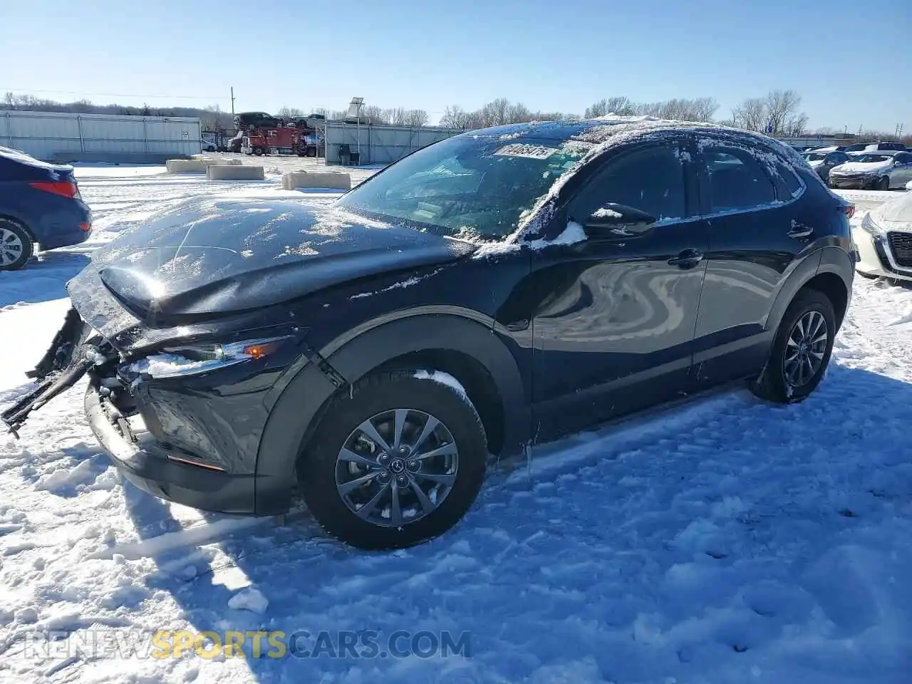 1 Photograph of a damaged car 3MVDMBALXNM424394 MAZDA CX30 2022
