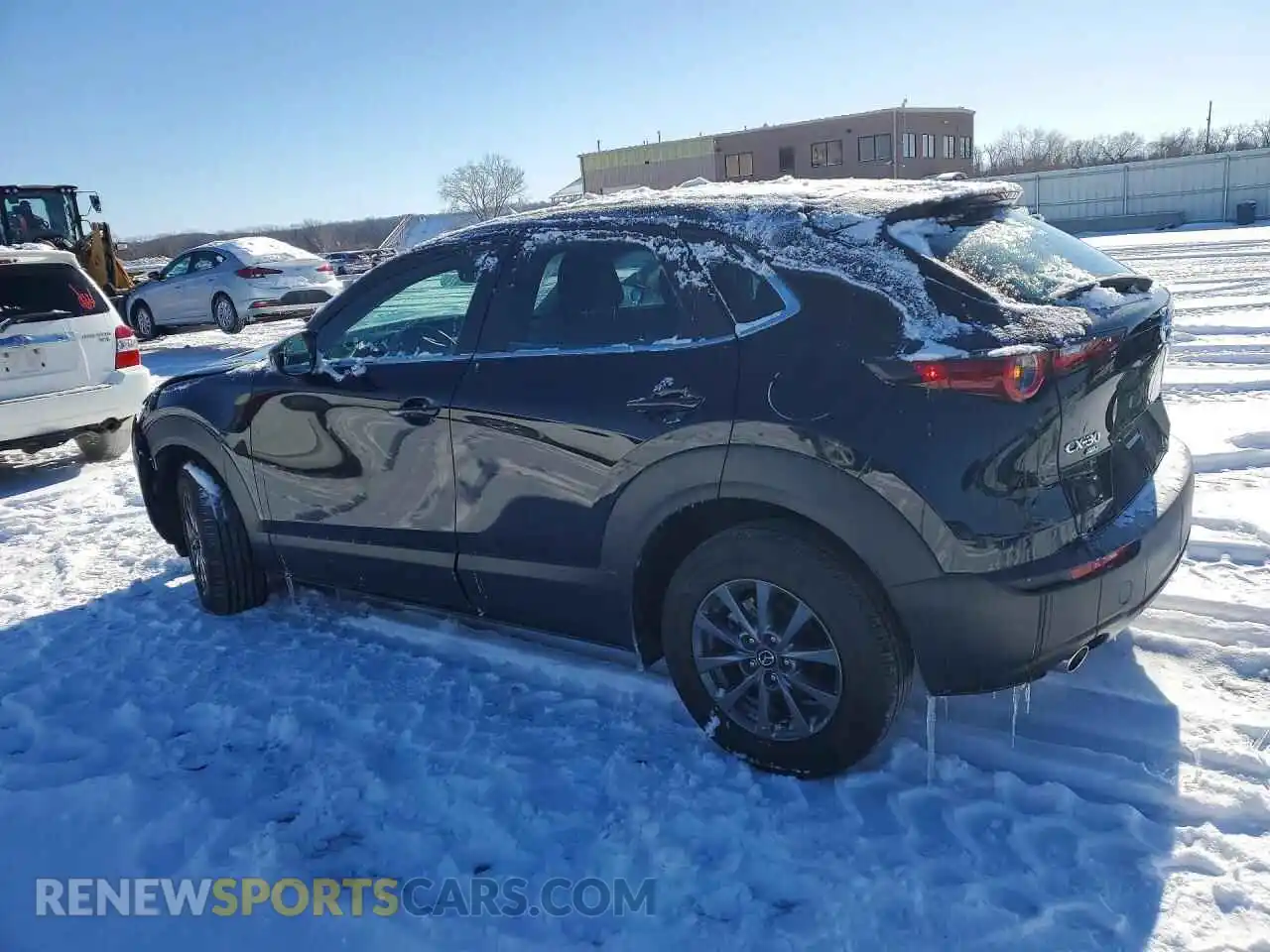 2 Photograph of a damaged car 3MVDMBALXNM424394 MAZDA CX30 2022