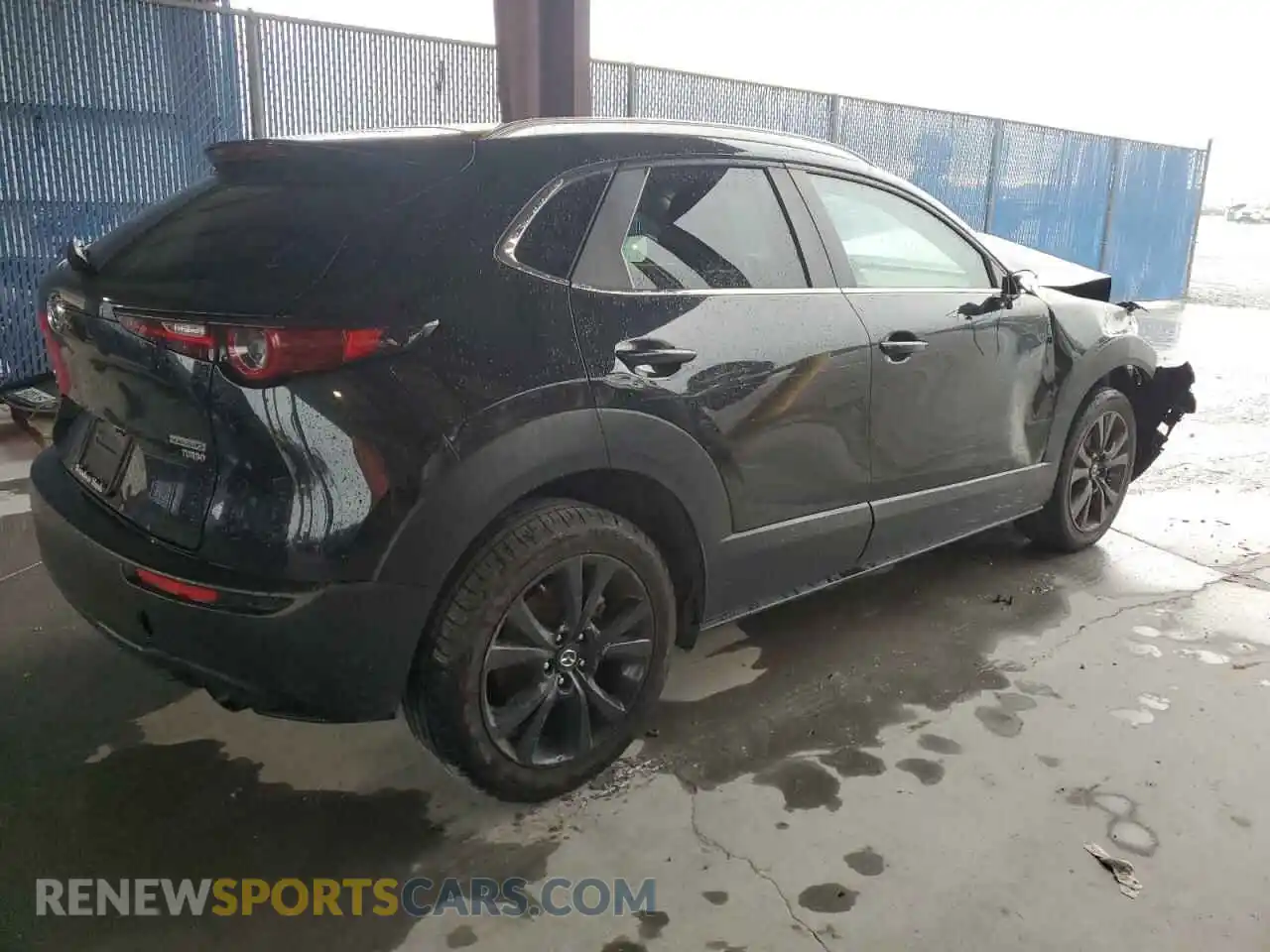 3 Photograph of a damaged car 3MVDMBAY3NM458995 MAZDA CX30 2022