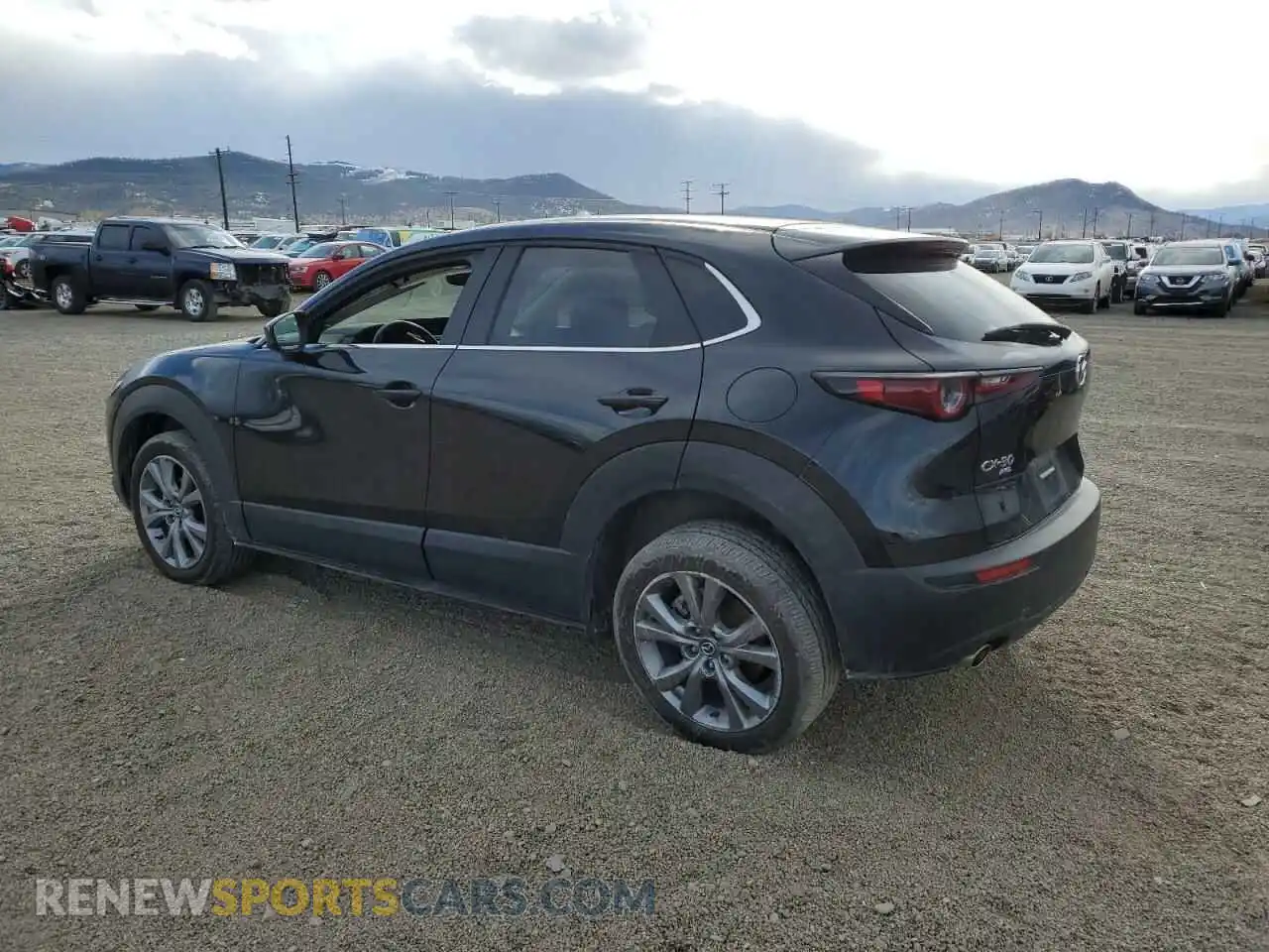 2 Photograph of a damaged car 3MVDMBBL5NM457110 MAZDA CX30 2022