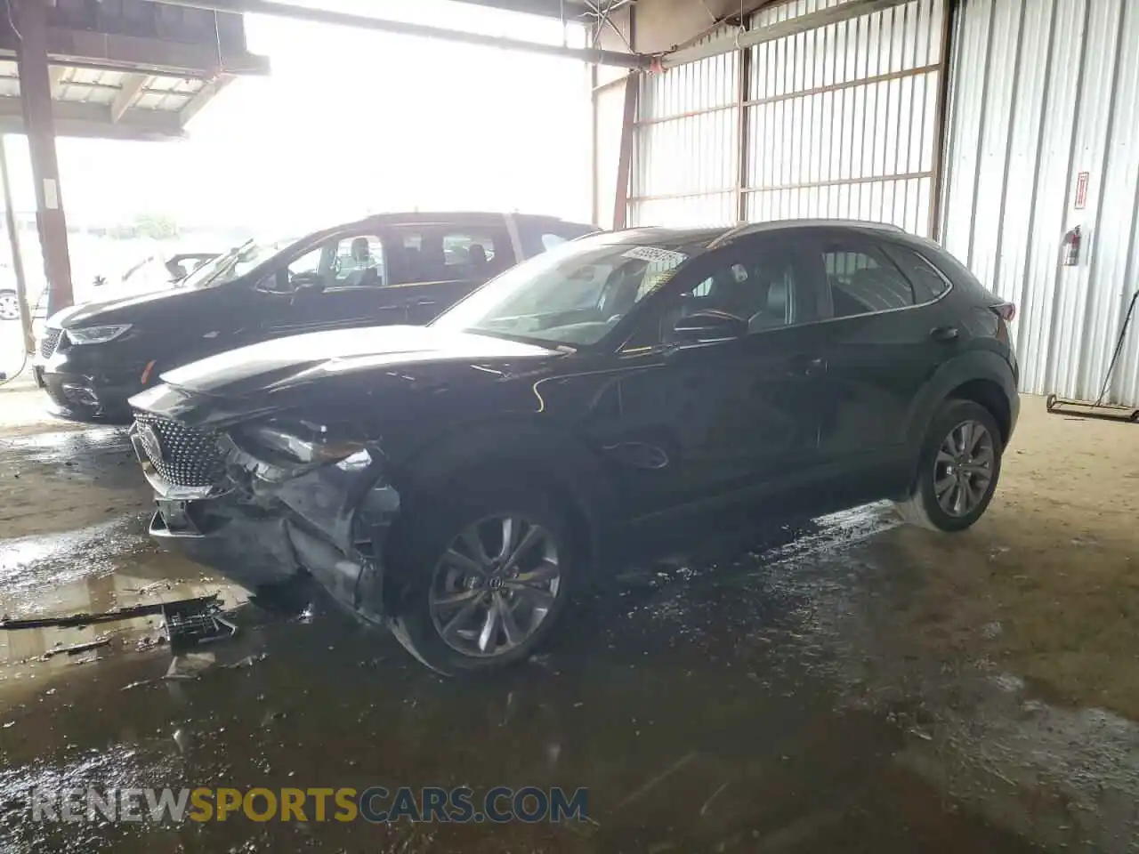 1 Photograph of a damaged car 3MVDMBBL6NM415660 MAZDA CX30 2022