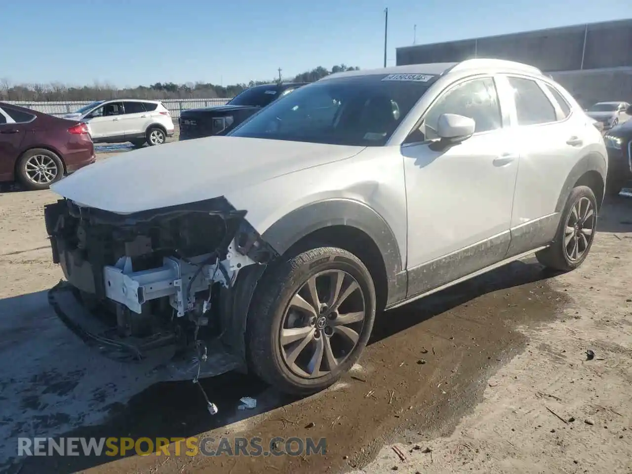 1 Photograph of a damaged car 3MVDMBBL7NM400276 MAZDA CX30 2022