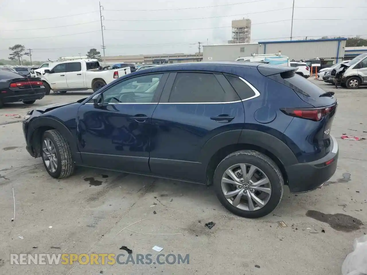2 Photograph of a damaged car 3MVDMBBL7NM457805 MAZDA CX30 2022