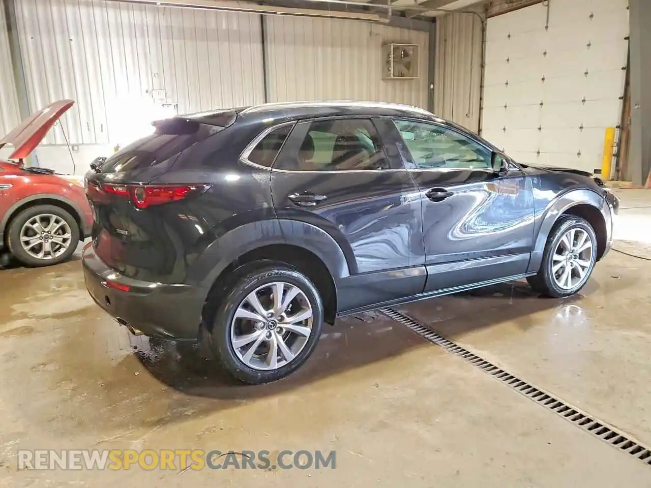 3 Photograph of a damaged car 3MVDMBBLXNM401339 MAZDA CX30 2022