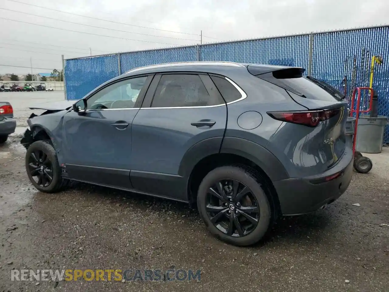 2 Photograph of a damaged car 3MVDMBCL0NM400960 MAZDA CX30 2022