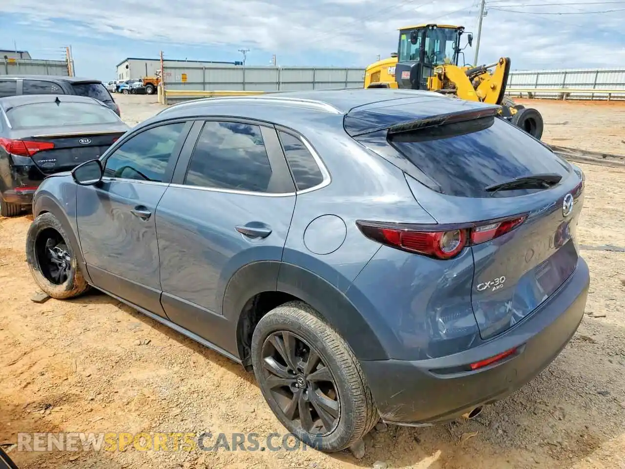 2 Photograph of a damaged car 3MVDMBCL9NM416784 MAZDA CX30 2022