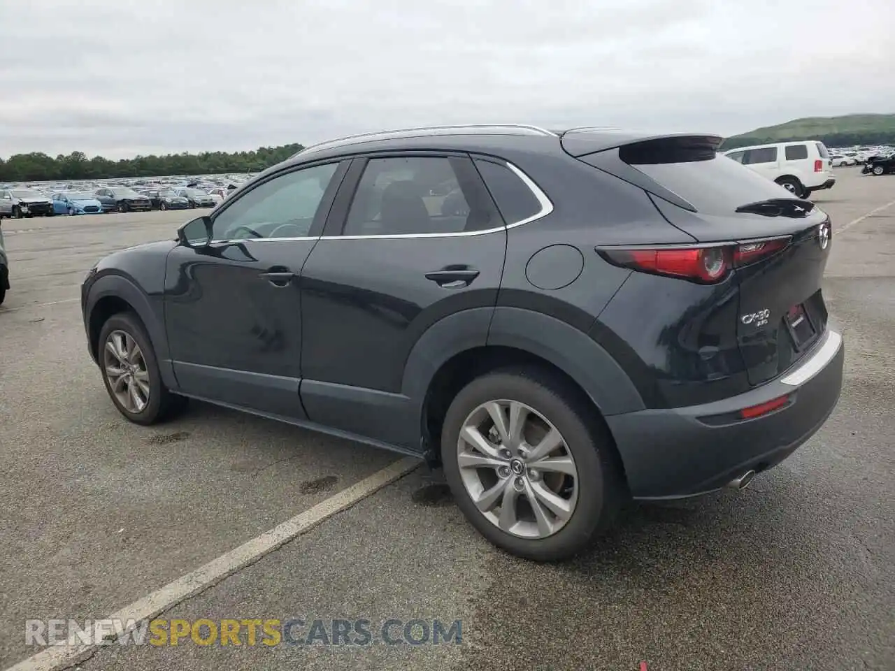 2 Photograph of a damaged car 3MVDMBDL1NM453942 MAZDA CX30 2022