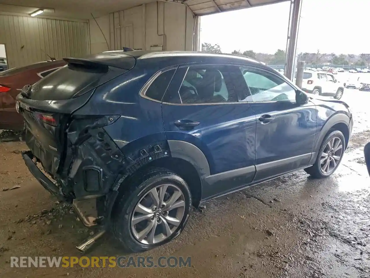 3 Photograph of a damaged car 3MVDMBDL3NM415080 MAZDA CX30 2022