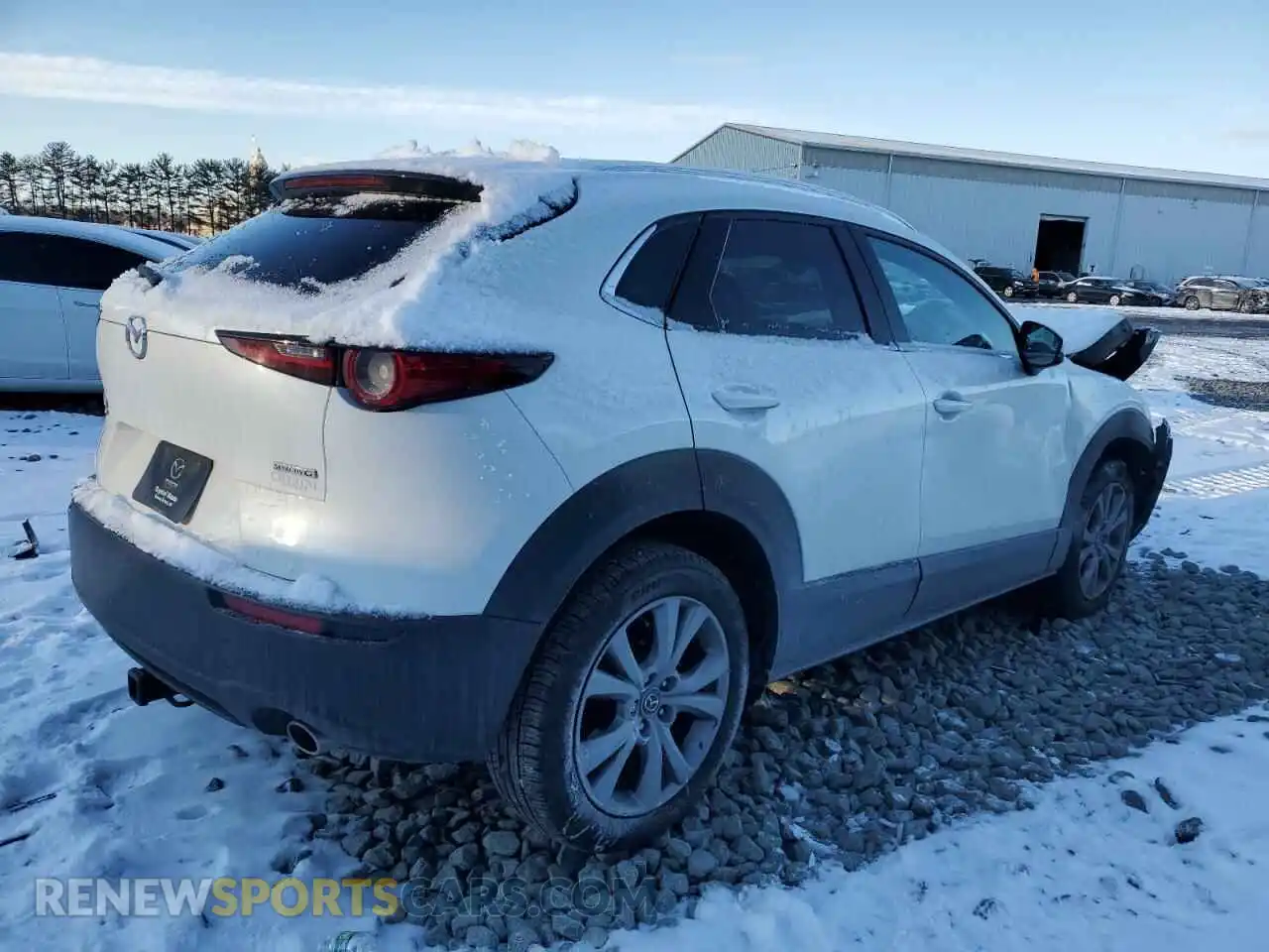 3 Photograph of a damaged car 3MVDMBDL3NM425155 MAZDA CX30 2022